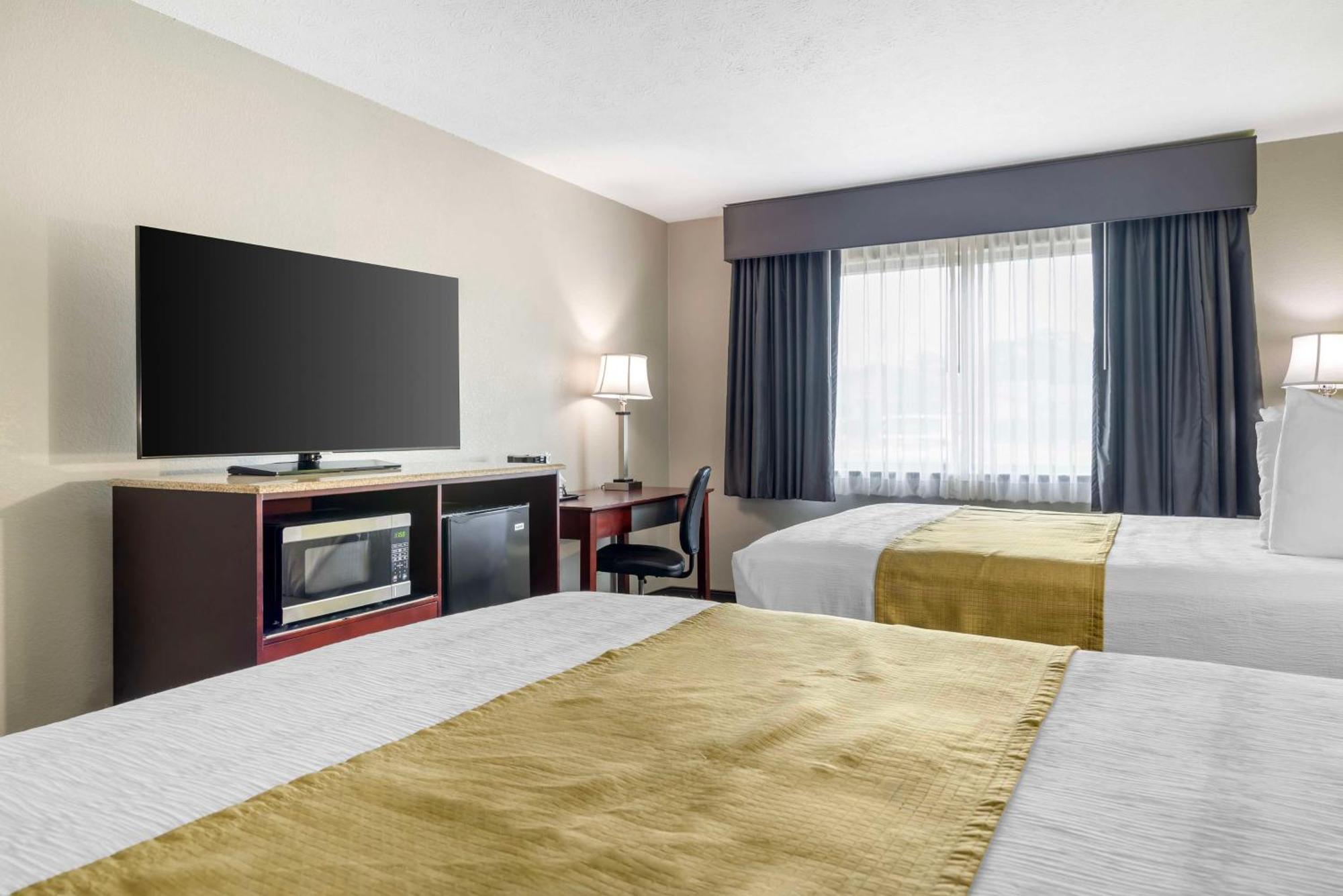 Best Western Auburn/Opelika Inn Экстерьер фото