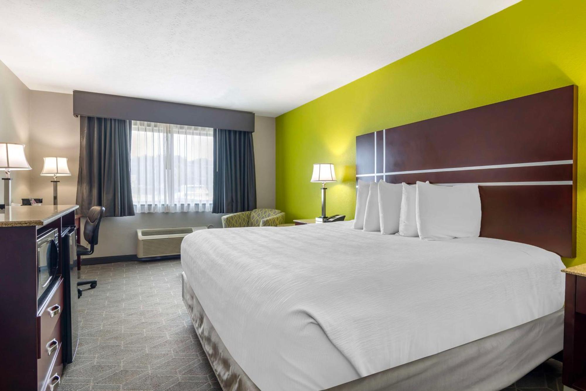 Best Western Auburn/Opelika Inn Экстерьер фото