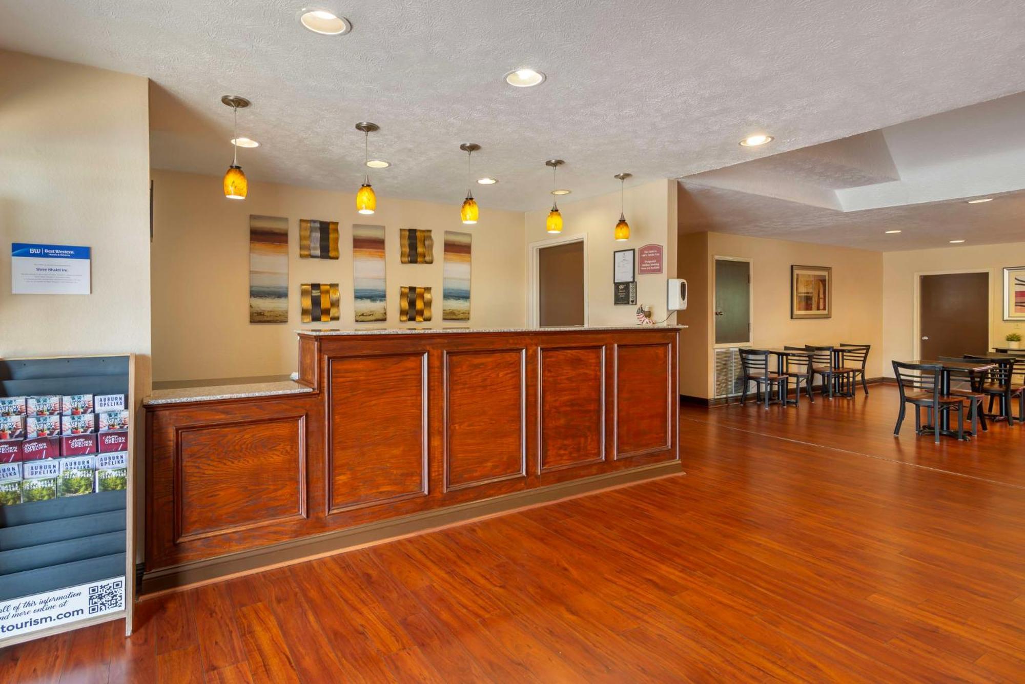 Best Western Auburn/Opelika Inn Экстерьер фото
