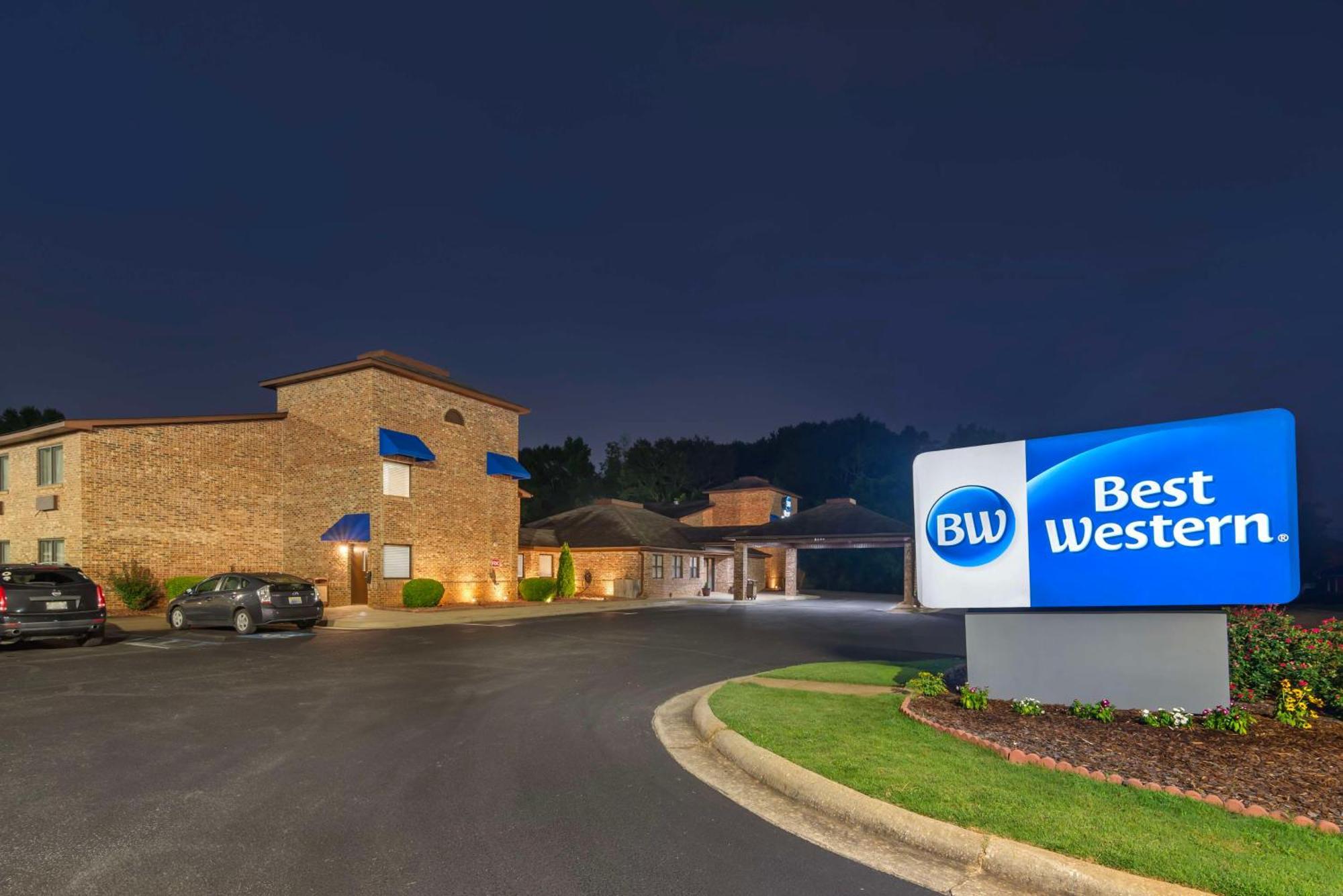 Best Western Auburn/Opelika Inn Экстерьер фото
