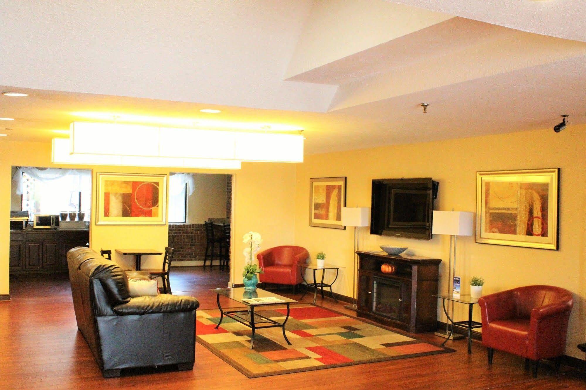 Best Western Auburn/Opelika Inn Экстерьер фото