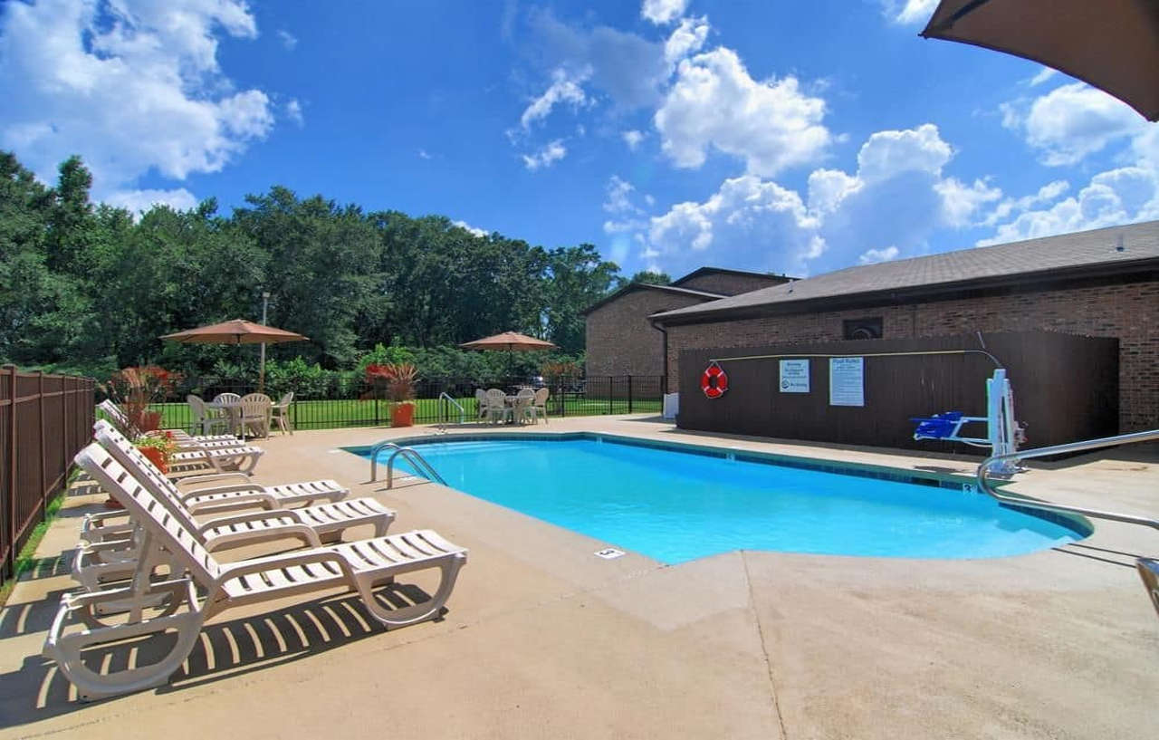 Best Western Auburn/Opelika Inn Экстерьер фото
